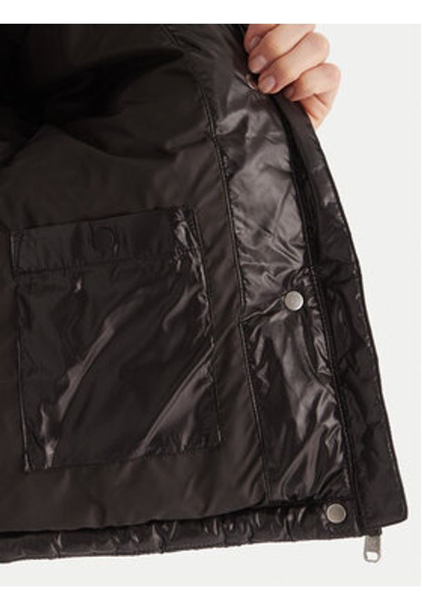 Calvin Klein Jeans Kurtka zimowa LV047D504G Czarny Regular Fit. Kolor: czarny. Materiał: syntetyk. Sezon: zima