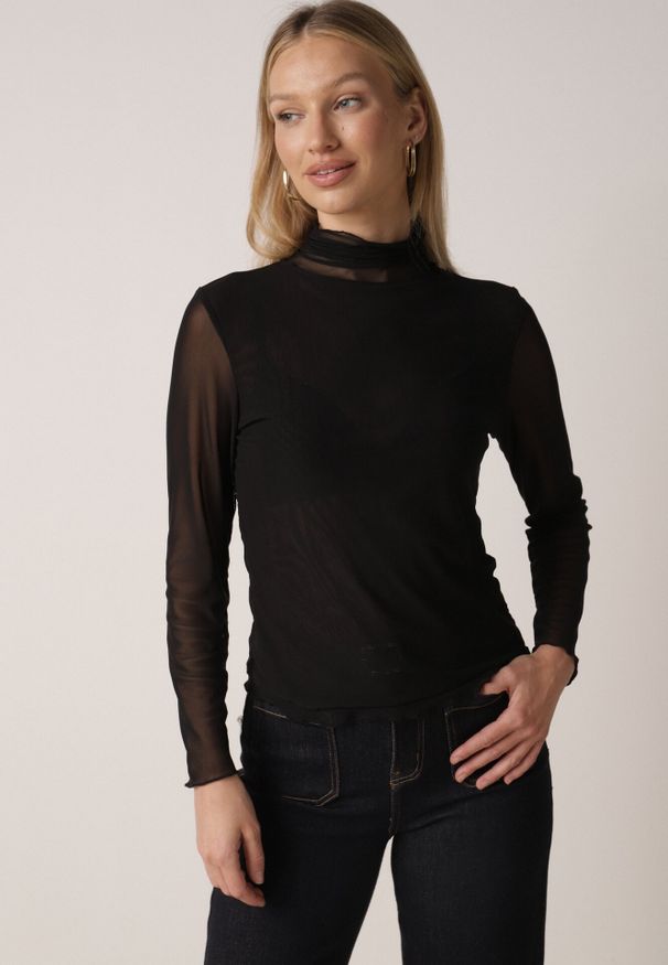 Born2be - Czarna Dopasowana Bluzka Golf z Siateczki z Długim Rękawem Gemlea. Okazja: na co dzień. Typ kołnierza: golf. Kolor: czarny. Materiał: jeans, materiał. Długość rękawa: długi rękaw. Długość: długie. Styl: casual, elegancki, klasyczny