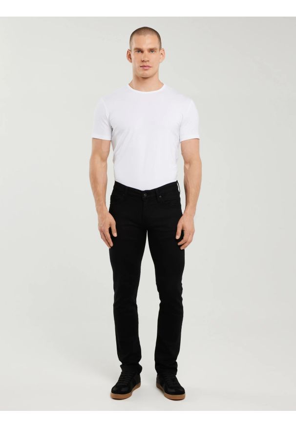 Big-Star - Jeansy męskie skinny czarne Jeffray 915. Kolor: czarny. Wzór: gładki