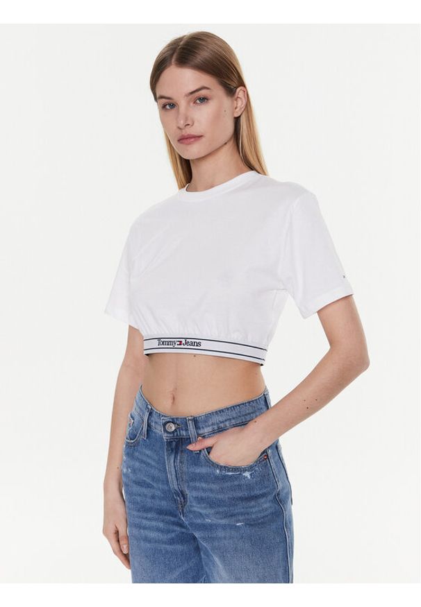Tommy Jeans T-Shirt DW0DW15167 Biały Cropped Fit. Kolor: biały. Materiał: bawełna