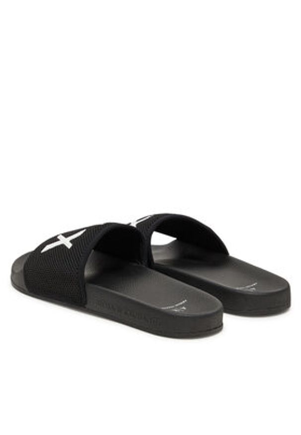 Armani Exchange Klapki XUP001 XV820 S277 Czarny. Kolor: czarny. Materiał: materiał