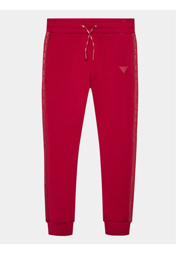 Guess Spodnie dresowe J2YQ24 FL03S Czerwony Regular Fit. Kolor: czerwony. Materiał: bawełna