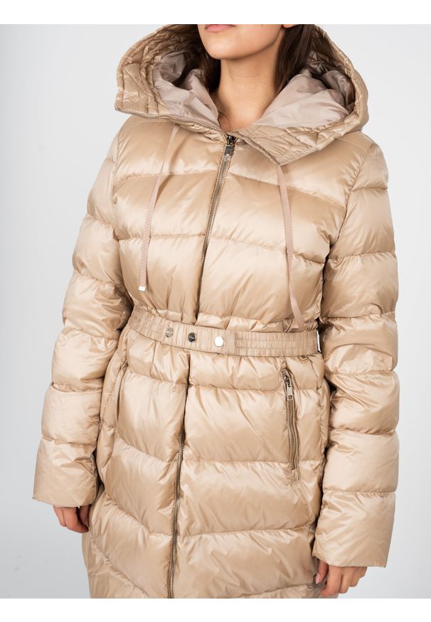Liu Jo Kurtka | WF2178 T3130 | Kobieta | Beżowy. Okazja: na co dzień. Typ kołnierza: kaptur. Kolor: beżowy. Materiał: poliamid. Styl: casual, sportowy