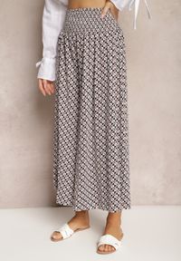 Renee - Czarno-Beżowe Spodnie High Waist z Bawełny z Rozszerzanymi Nogawkami i Gumką Nereialla. Stan: podwyższony. Kolor: czarny. Materiał: bawełna. Wzór: aplikacja #4