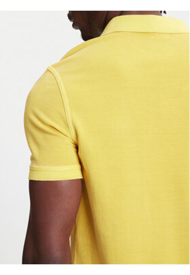 United Colors of Benetton - United Colors Of Benetton Polo 3089U302D Żółty Regular Fit. Typ kołnierza: polo. Kolor: żółty. Materiał: bawełna