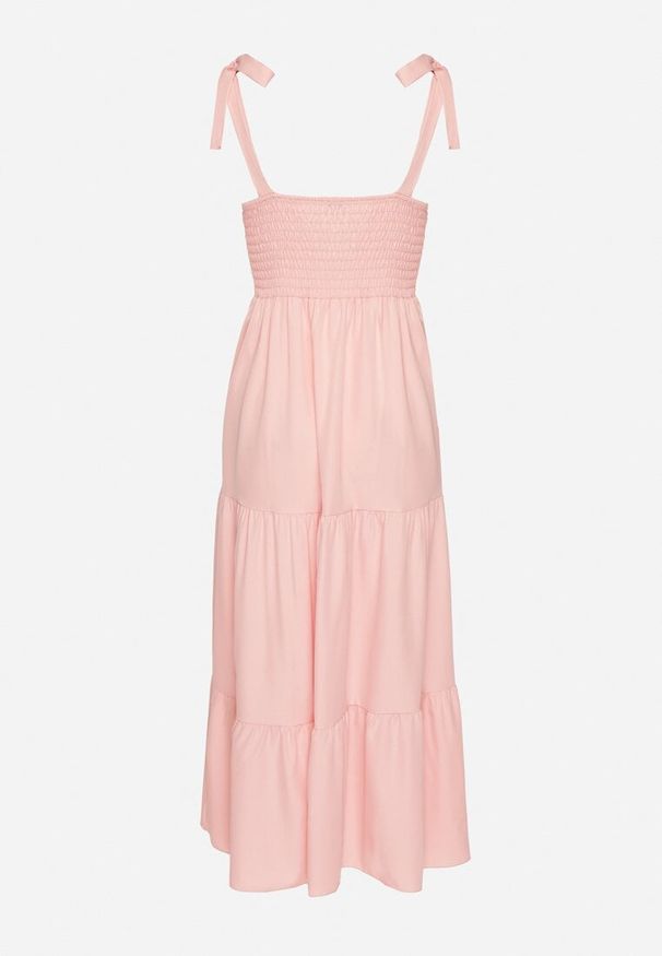 Born2be - Różowa Rozkloszowana Sukienka z Wiskozą Ozdobiona Wiązaniem na Ramiączkach Meravessa. Okazja: na spacer. Kolor: różowy. Materiał: wiskoza. Długość rękawa: na ramiączkach. Wzór: aplikacja