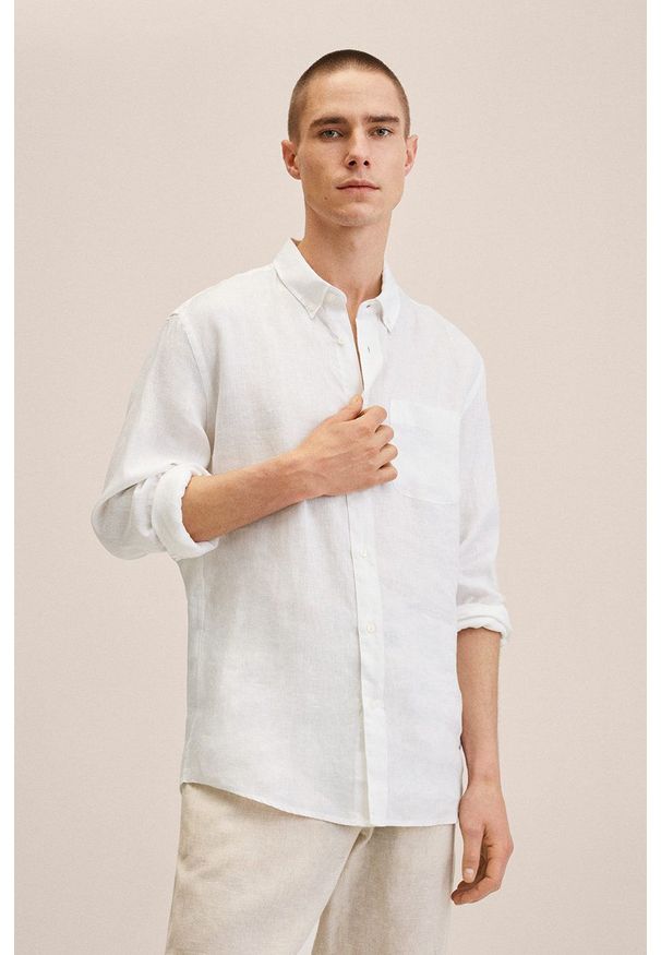 Mango Man koszula Avispa męska kolor biały slim z kołnierzykiem button-down. Typ kołnierza: button down. Kolor: biały. Materiał: włókno