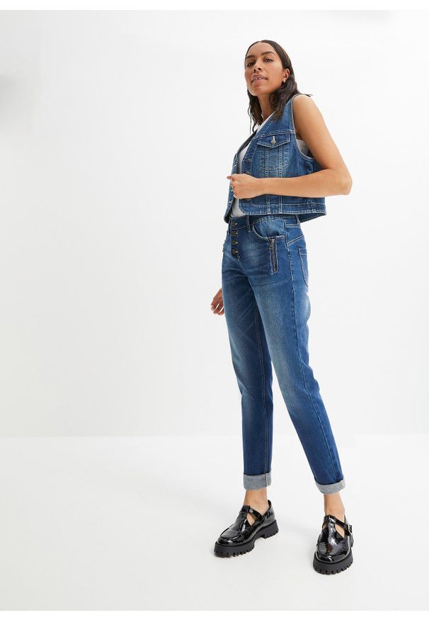 bonprix - Dżinsy o kroju boyfriend, mid waist. Kolor: niebieski
