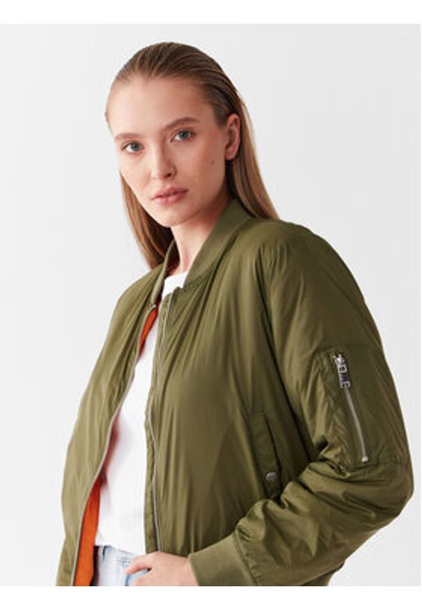 only - ONLY Kurtka bomber 15293313 Zielony Regular Fit. Kolor: zielony. Materiał: syntetyk