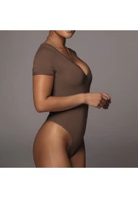 Intica - Body z krótkim rękawem i dekoltem V elastyczne Ieteke. Kolor: czarny. Materiał: materiał. Długość: krótkie. Wzór: gładki #3