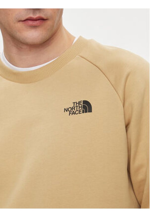 The North Face Bluza Redbox NF0A4SZ9 Beżowy Regular Fit. Kolor: beżowy. Materiał: bawełna