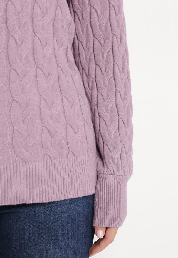 Born2be - Fioletowy Sweter z Golfem w Warkoczowy Splot ze Ściągaczami Maraiwai. Typ kołnierza: golf. Kolor: fioletowy. Wzór: ze splotem. Sezon: jesień