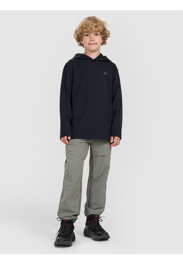 4f - 4F Longsleeve regular z nadrukiem chłopięcy - czarny 140 (9-10 lat). Typ kołnierza: kaptur. Kolor: czarny. Długość rękawa: długi rękaw. Długość: długie. Wzór: nadruk. Sezon: lato