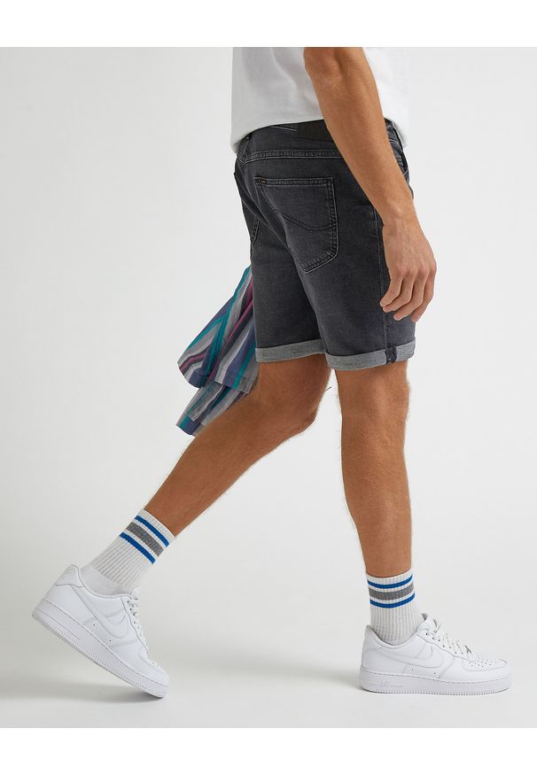 Lee - MESKIE SZORTY LEE RIDER SHORT WORN IN SHADOW 112331757