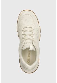 Guess sneakersy BISUN kolor beżowy FL8BIU FAL12. Zapięcie: sznurówki. Kolor: beżowy. Materiał: guma. Obcas: na platformie #4