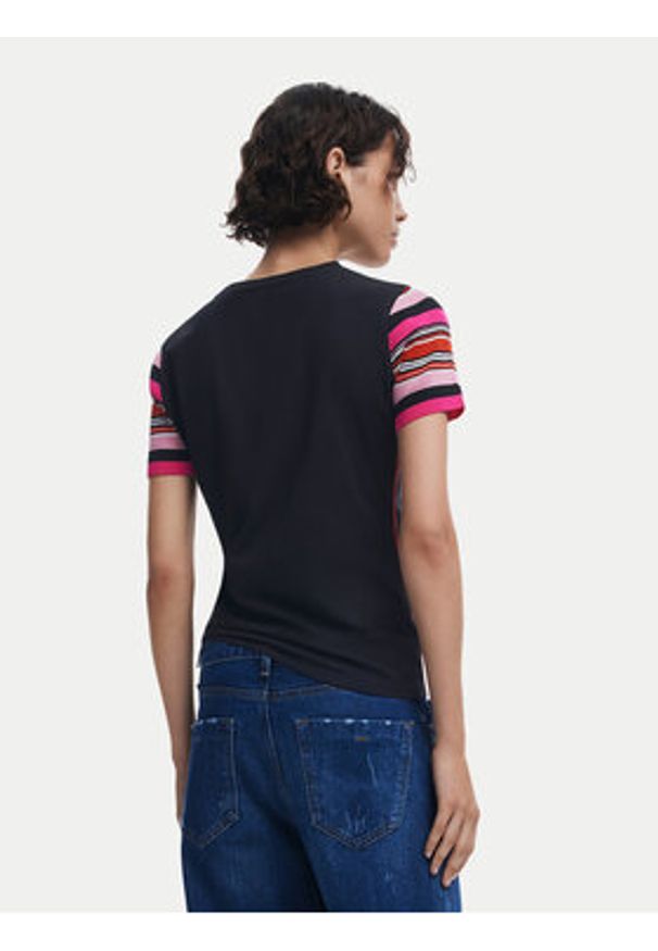 Desigual T-Shirt Minnie 25SWTK39 Czarny Slim Fit. Kolor: czarny. Materiał: syntetyk