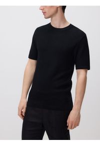 Reserved - T-shirt regular fit z lyocellu - czarny. Kolor: czarny. Materiał: dzianina #1