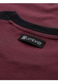 Ombre Clothing - T-shirt męski z kontrastowymi lampasami – bordowy V2 - Rozmiar: L. Okazja: na co dzień. Kolor: czerwony. Materiał: materiał, jersey, poliester, bawełna. Wzór: melanż, aplikacja. Styl: klasyczny, sportowy, casual #9