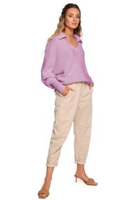 MOE - Luźny sweter z dekoltem V i kołnierzykiem liliowy. Kolor: liliowy. Materiał: jeans. Styl: elegancki #3