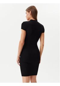 Guess Sukienka dzianinowa W5GK46 Z3L10 Czarny Slim Fit. Kolor: czarny. Materiał: wiskoza