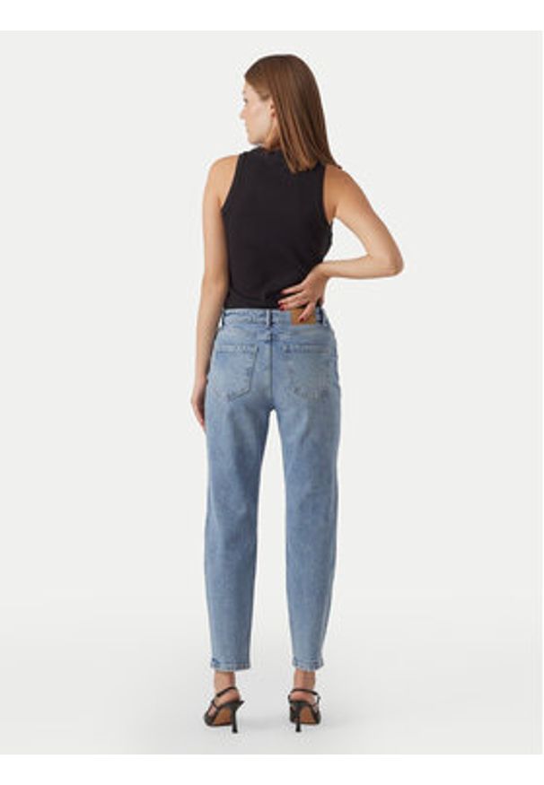 Vero Moda Jeansy Linda 10291018 Niebieski Mom Fit. Kolor: niebieski
