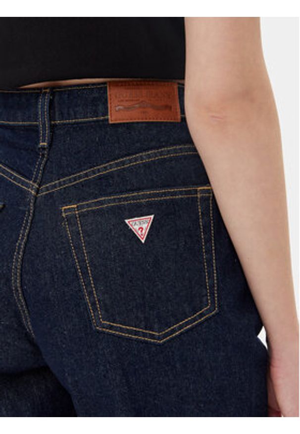 Guess Jeans Jeansy W4YA0D D5CC1 Granatowy Mom Fit. Kolor: niebieski