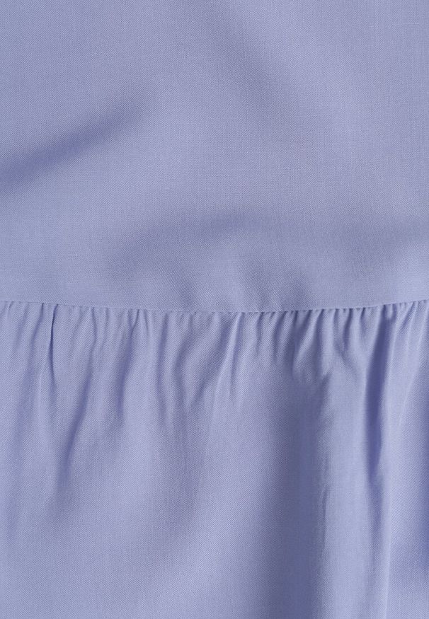 Renee - Jasnoniebieska Rozkloszowana Spódnica Maxi z Wiskozy z Materiałowymi Paskami Wintelis. Okazja: na imprezę, na co dzień, na spotkanie biznesowe. Kolor: niebieski. Materiał: materiał, wiskoza. Wzór: kolorowy, paski. Sezon: lato. Styl: wakacyjny, casual, biznesowy, elegancki