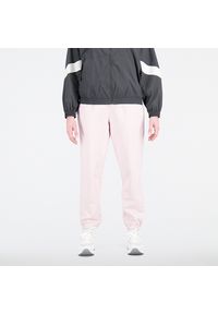 Spodnie damskie New Balance WP31503SOI – różowe. Kolor: różowy. Materiał: bawełna, dresówka, prążkowany #1