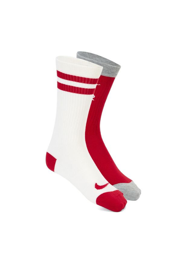 Skarpety Nike Everyday Essentials 2 pary. Kolor: czerwony
