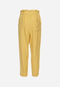Born2be - Żółte Spodnie z Marszczoną Gumką w Pasie o Klasycznym Kroju Anifa. Stan: podwyższony. Kolor: żółty. Styl: klasyczny #4