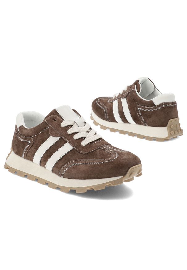 Sneakersy damskie S.Barski, sportowy fason sznurowanie stabilna podeszwa dobra przyczepność wygodna konstrukcja miękkie wnętrze, brązowe, LR61-7097. Okazja: na co dzień. Zapięcie: sznurówki. Kolor: brązowy. Materiał: zamsz, jeans. Szerokość cholewki: normalna