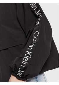 Calvin Klein Jeans Kurtka anorak J20J220733 Czarny Relaxed Fit. Kolor: czarny. Materiał: syntetyk #4