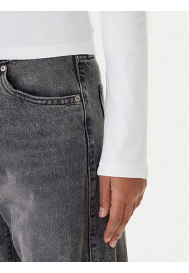 Calvin Klein Jeans Bluzka Monogram LV047A803G Biały Slim Fit. Kolor: biały. Materiał: bawełna