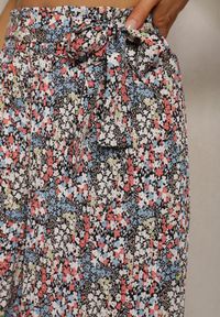 Renee - Czarno-Różowe Spodnie z Szerokimi Nogawkami High Waist z Bawełną Paskiem i Gumką w Talii Drosofia. Okazja: na co dzień. Stan: podwyższony. Kolor: czarny. Materiał: bawełna. Styl: elegancki, casual #3