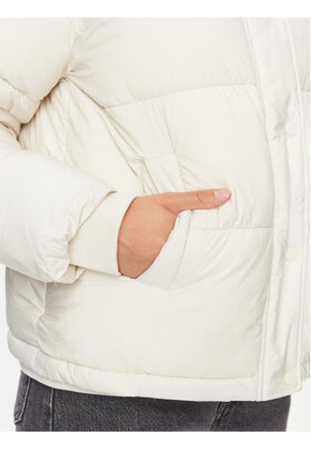 Pepe Jeans Kurtka zimowa Morgan PL402273 Biały Regular Fit. Kolor: biały. Materiał: syntetyk. Sezon: zima