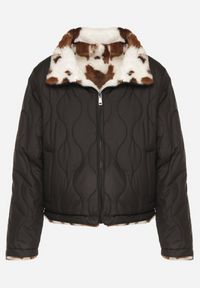 Born2be - Czarna Dwustronna Pikowana Kurtka z Futerkiem w Łaty Meviatella. Okazja: na co dzień. Kolor: czarny. Materiał: futro. Styl: casual, klasyczny #5