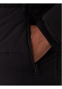 Guess Kurtka zimowa M5BL2A W2202 Czarny Regular Fit. Kolor: czarny. Materiał: syntetyk. Sezon: zima #2
