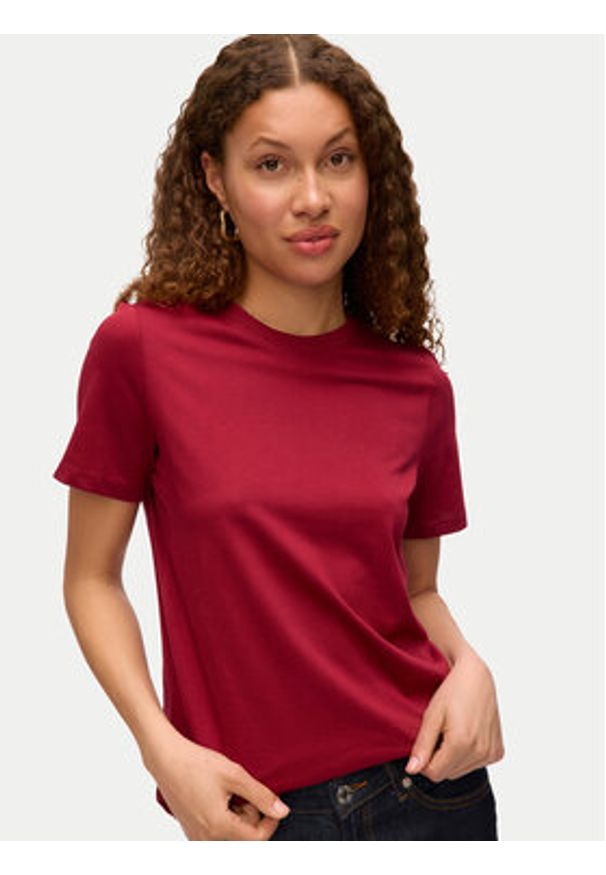 Vero Moda T-Shirt Paulina 10316991 Czerwony Regular Fit. Kolor: czerwony. Materiał: bawełna