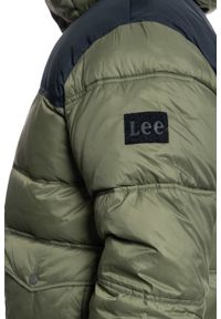 Lee - MĘSKA KURTKA ZIMOWA LEE PUFFER JACKET OLIVE GREEN L86NSZNX. Sezon: zima