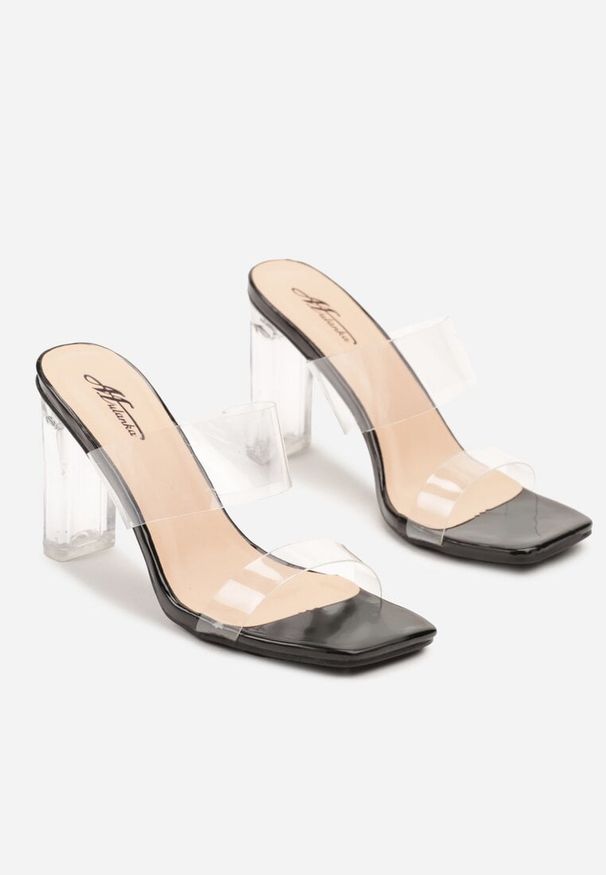 Born2be - Czarne Klapki Na Słupku z Transparentnymi Elementami Elarine. Okazja: na co dzień. Kolor: czarny. Materiał: jeans. Obcas: na słupku. Styl: elegancki, casual