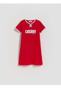 Reserved - Prążkowana sukienka - czerwony. Kolor: czerwony. Materiał: prążkowany. Typ sukienki: proste