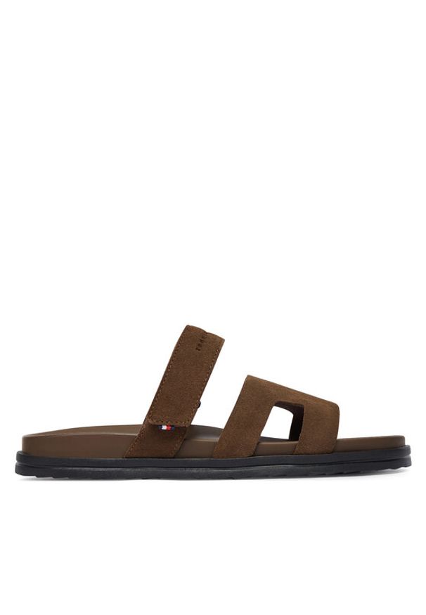 TOMMY HILFIGER - Tommy Hilfiger Klapki Adjustable Premium Suede Sandal FM0FM05774 Brązowy. Kolor: brązowy. Materiał: zamsz, skóra