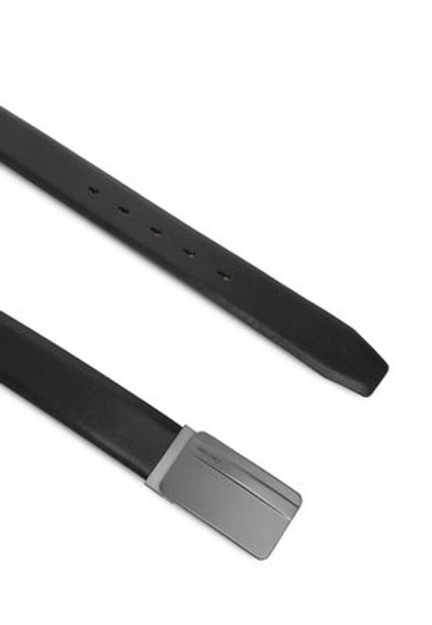 Calvin Klein Pasek Metal Logo Plaque 35Mm Adj LV04D7149G Czarny. Kolor: czarny. Materiał: skóra