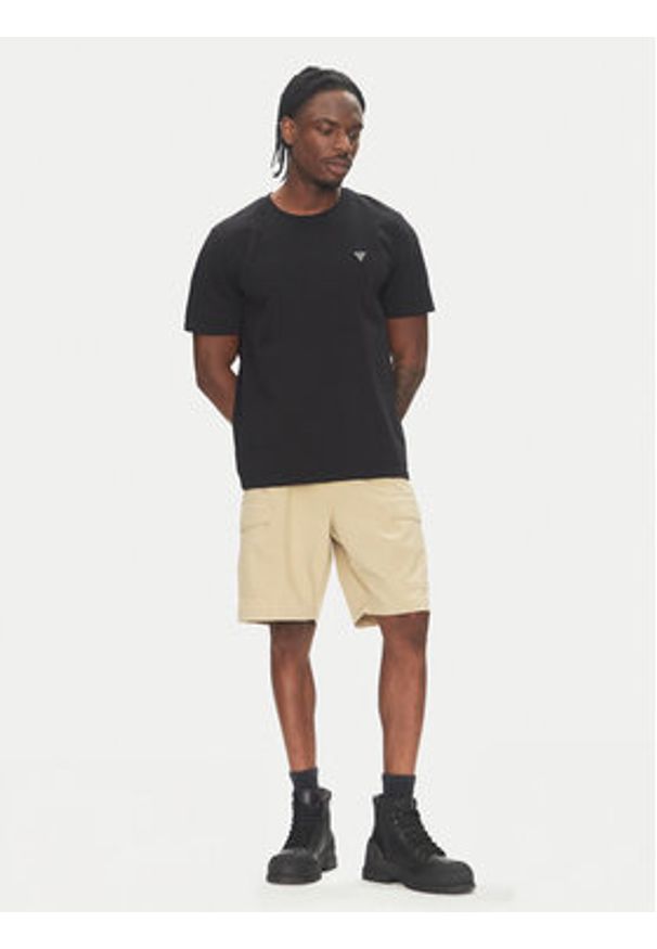 Timberland Szorty sportowe TB0A677F Beżowy Regular Fit. Kolor: beżowy. Materiał: syntetyk. Styl: sportowy