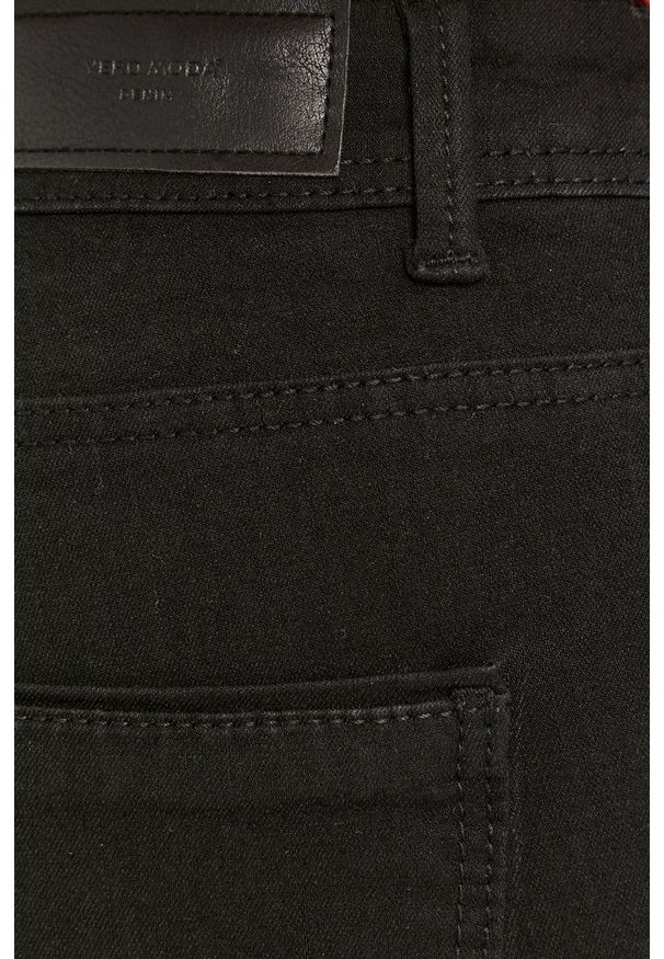 Vero Moda - Jeansy Tanya. Kolor: czarny