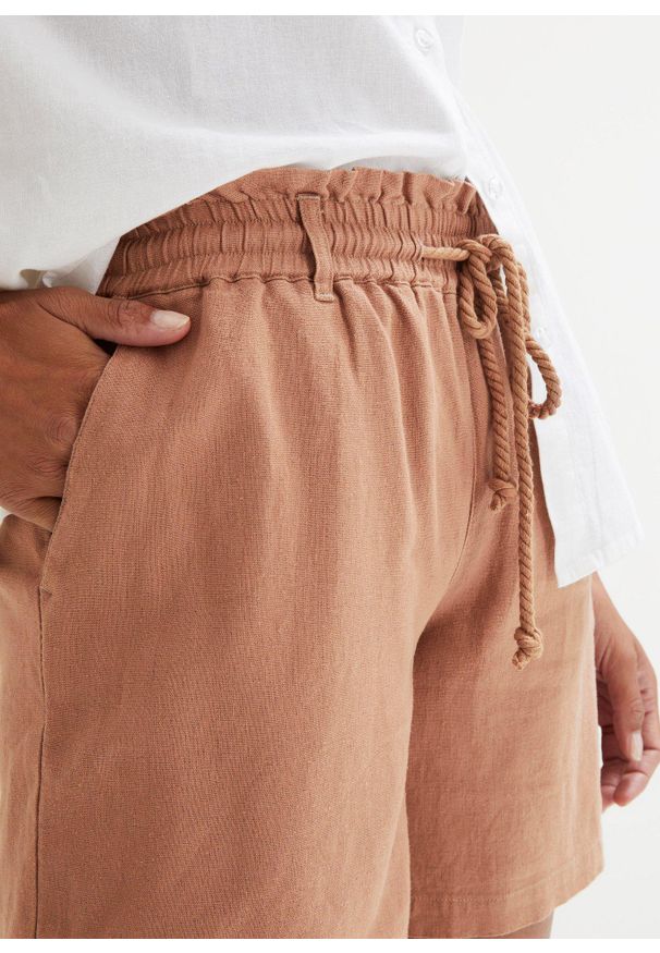 bonprix - Szorty paperbag z lnem. Kolor: brązowy. Materiał: len. Długość: krótkie. Sezon: lato