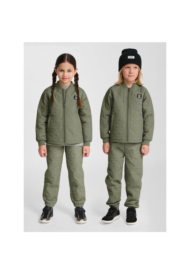 Zestaw dla dzieci Hummel Sobi Thermo. Okazja: na uczelnię. Kolor: zielony. Materiał: dresówka. Styl: sportowy