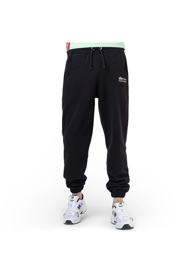 Spodnie Alpha Industries Organics EMB Regular Jogger 106364649 - czarne. Kolor: czarny. Materiał: bawełna, materiał. Wzór: aplikacja