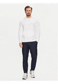 TOMMY HILFIGER - Tommy Hilfiger Bluza Essential MW0MW37235 Biały Regular Fit. Kolor: biały. Materiał: bawełna #2