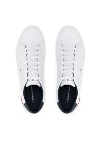 TOMMY HILFIGER - Tommy Hilfiger Sneakersy Essential Leather Detail Vulc FM0FM04047 Biały. Kolor: biały. Materiał: skóra